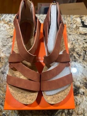 Adrienne Vittadini Rust-Cognac Cork Wedge Sandals